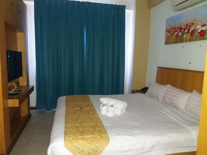 Fratini'S Hotel Labuan Buitenkant foto